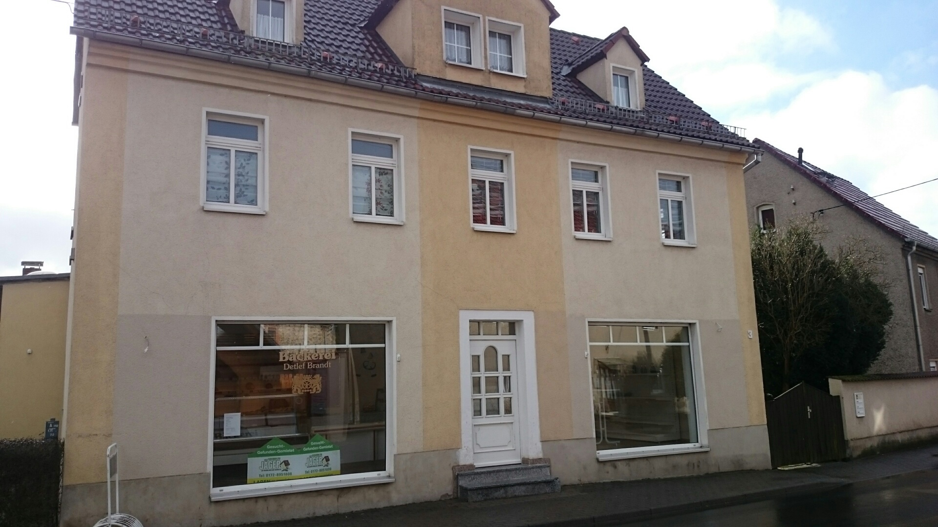 GS3-00-Hausansicht-Wermsorf.JPG